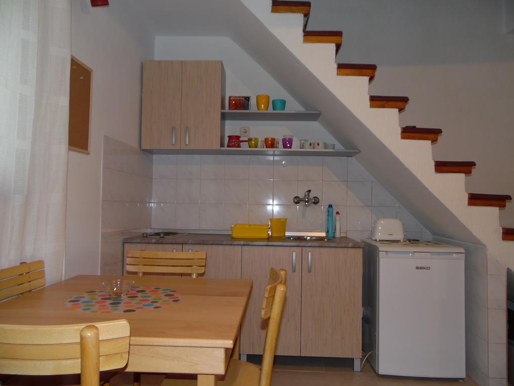 Apartment Vracar Belgrade Bilik gambar